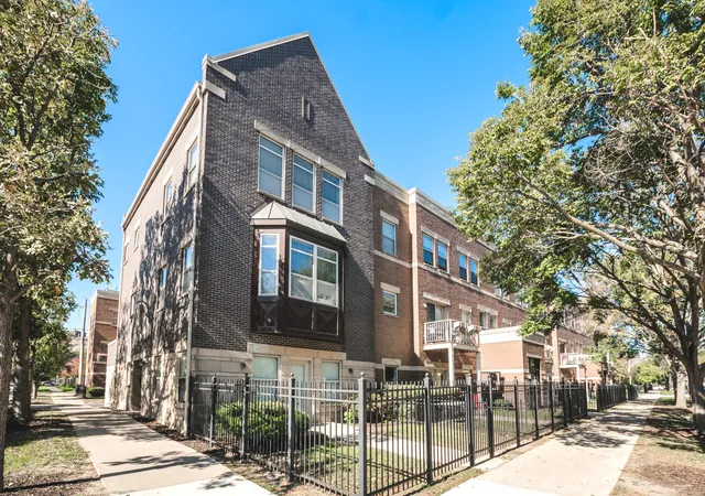 Condo for sale at 4178 S Drexel Blvd #2, Chicago, IL 60653 | MLS# 12788357