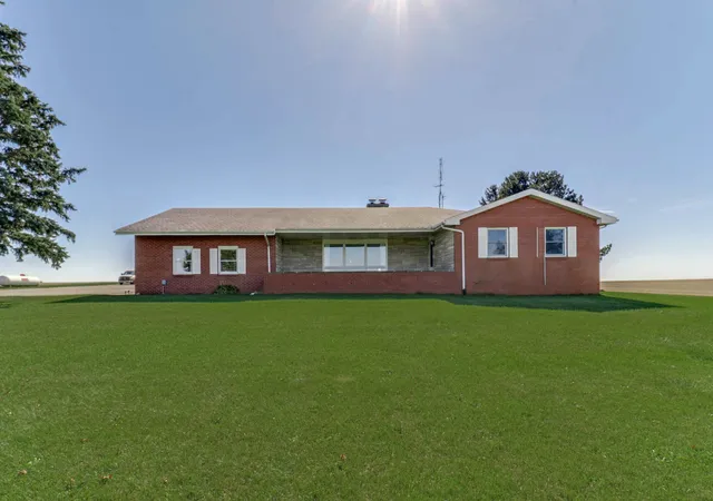 Photo 1 of Single family home for sale at 21739 E 500 North Rd, Downs, IL 61736 | MLS# 12788360 | Listing updated on 2026-10-22