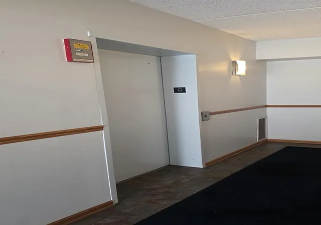Listing Photo 5 - Condo for sale in building located at 6300 W Montrose Ave, Chicago, IL 60634 - Unit #205