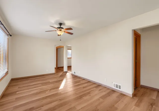 Photo 3 of Single family home for sale at 17843 W Big Oaks Rd, Grayslake, IL 60030 | MLS# 12788408 | Listing updated on 2026-10-23