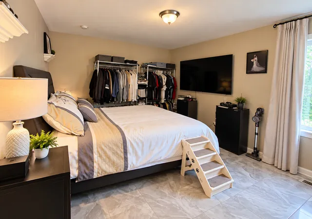 Photo 3 of Townhouse for sale at 5640 Pebblebeach Dr, Hanover Park, IL 60133 | MLS# 12788418 | Listing updated on 2026-10-20