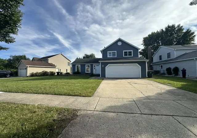 Photo 1 of Single family home for sale at 1105 Wilmington Ln, Hoffman Estates, IL 60169 | MLS# 12788436 | Listing updated on 2026-10-20