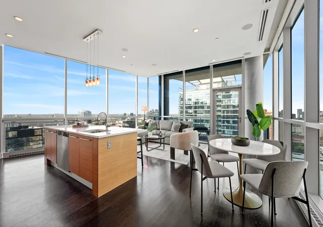 Photo 3 of Condo for sale at 110 W Superior St #2603, Chicago, IL 60654 | MLS# 12788445 | Listing updated on 2026-10-20