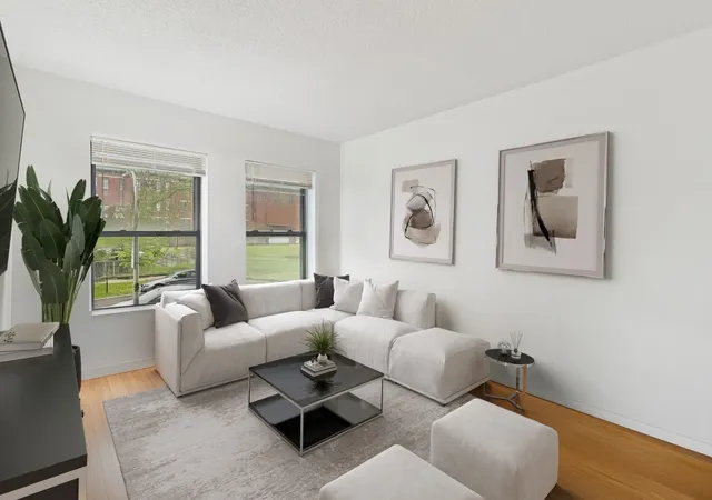 Photo 2 of Townhouse for sale at 5337 S Ellis Ave #1C, Chicago, IL 60615 | MLS# 12788455 | Listing updated on 2026-10-19