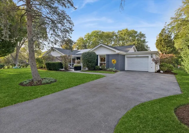Single family home for sale at 3605 Thayer St, Evanston, IL 60201 | MLS# 12788465