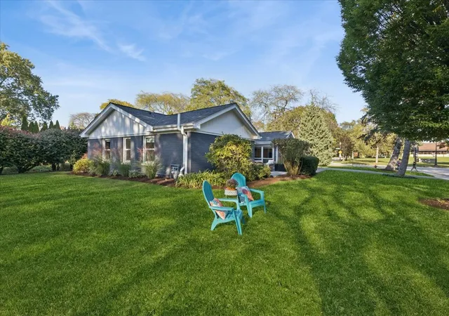 Photo 1 of Single family home for sale at 3605 Thayer St, Evanston, IL 60201 | MLS# 12788465 | Listing updated on 2026-10-23