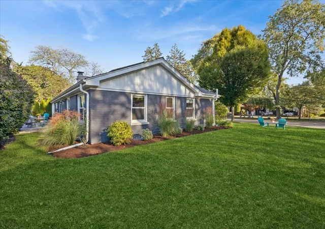 Photo 2 of Single family home for sale at 3605 Thayer St, Evanston, IL 60201 | MLS# 12788465 | Listing updated on 2026-10-23