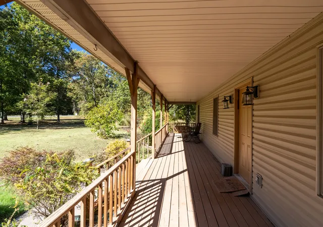 Photo 4 of Single family home for sale at 3312 N Park Ave, Herrin, IL 62948 | MLS# 12788472 | Listing updated on 2026-10-21