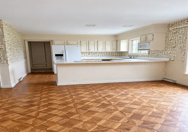 Photo 3 of Single family home for sale at 232 Donlea Rd, Barrington Hills, IL 60010 | MLS# 12788475 | Listing updated on 2026-10-20