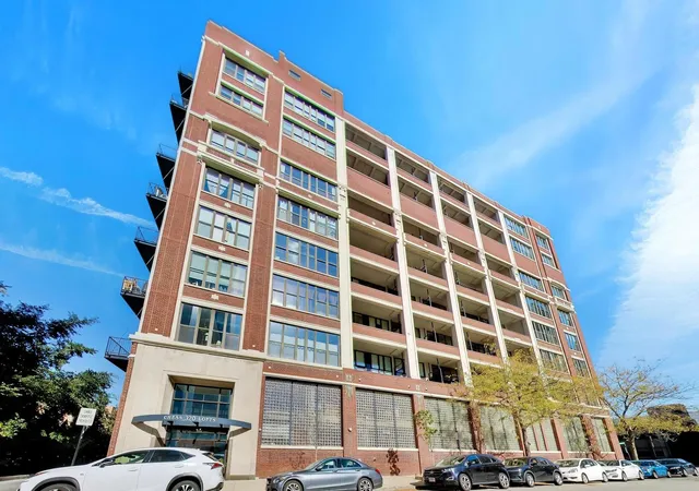 Condo for sale at 320 E 21st Street #406, Chicago, IL 60616 | MLS# 12788517
