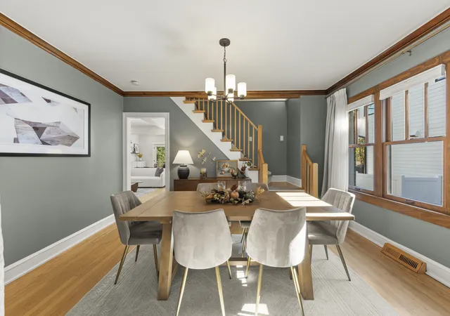 Photo 4 of Single family home for sale at 599 S Prospect Ave, Elmhurst, IL 60126 | MLS# 12788520 | Listing updated on 2026-10-22