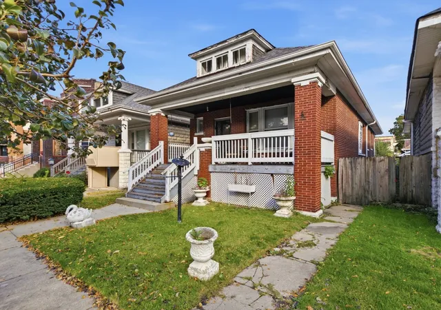Photo 1 of Single family home for sale at 7517 S Peoria St, Chicago, IL 60620 | MLS# 12788540 | Listing updated on 2026-10-22