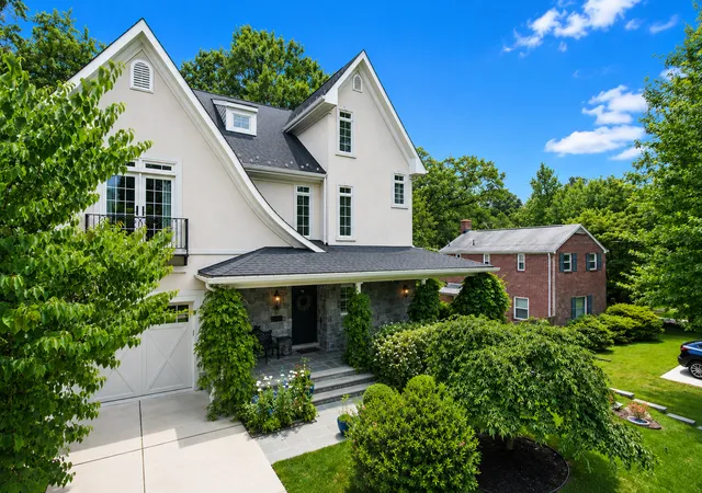 Single family home for sale at 5207 Ventnor Rd, Bethesda, MD 20816 | MLS# 12788548