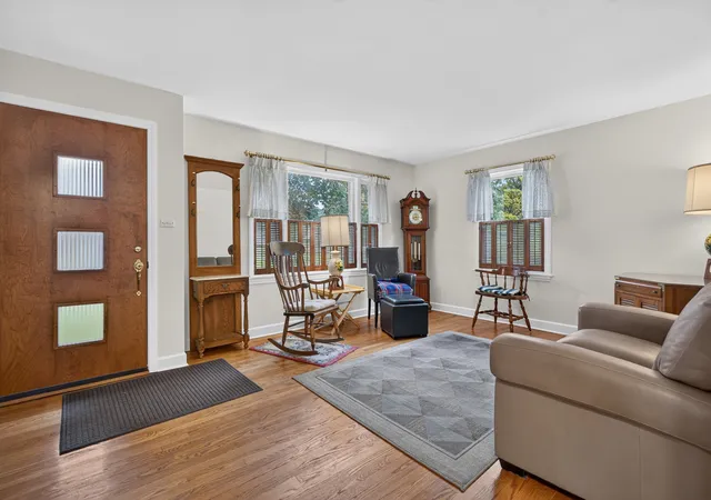 Photo 3 of Single family home for sale at 7837 N Nora Ave, Niles, IL 60714 | MLS# 12788570 | Listing updated on 2026-10-22