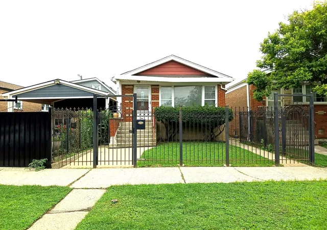 Photo 1 of Single family home for sale at 2133 W 49th Place, Chicago, IL 60609 | MLS# 12788595 | Listing updated on 2026-10-19