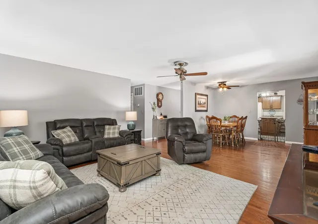Photo 4 of Single family home for sale at 19326 W Sharp Rd, Elwood, IL 60421 | MLS# 12788628 | Listing updated on 2026-10-27