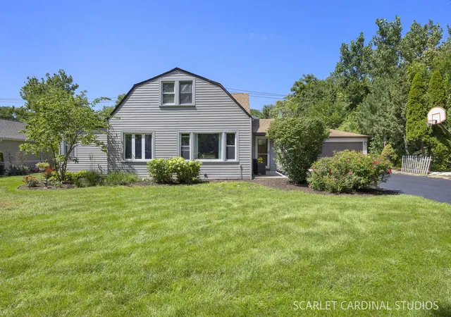 Single family home for sale at 1216 S Wisconsin Ave, Lombard, IL 60148 | MLS# 12788642