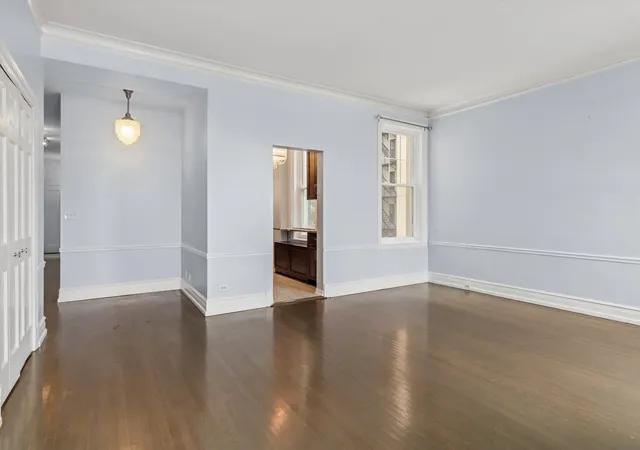 Listing Photo 5 - Condo for sale in building located at 3314 N Lake Shore Dr, Chicago, IL 60657 - Unit #7D