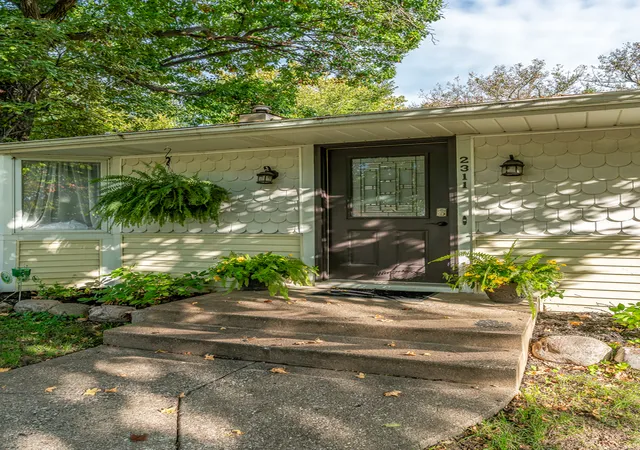 Photo 1 of Single family home for sale at 2311 46th Street Ct, Rock Island, IL 61201 | MLS# 12788661 | Listing updated on 2026-10-22