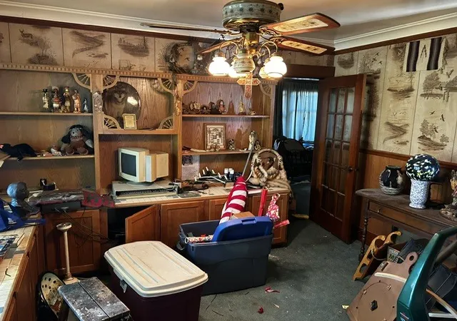 Photo 4 of Single family home for sale at 1322 Plainfield Rd, Joliet, IL 60435 | MLS# 12788671 | Listing updated on 2026-10-23