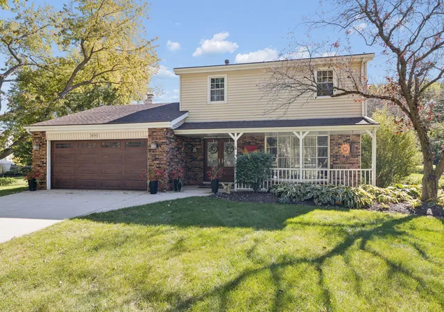 Photo 2 of Single family home for sale at 24941 W Catherine Ct, Plainfield, IL 60586 | MLS# 12788691 | Listing updated on 2026-10-22