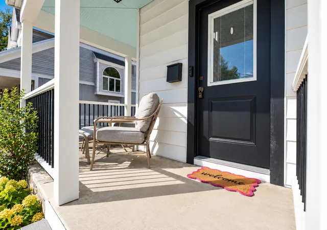 Photo 4 of Single family home for sale at 223 Lincoln Way, Dixon, IL 61021 | MLS# 12788693 | Listing updated on 2026-10-22