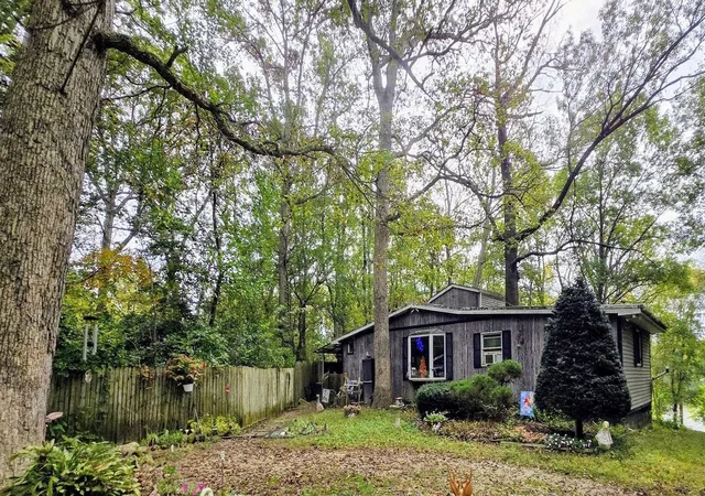 Single family home for sale at 20915 W Walton Rd, Wilmington, IL 60481 | MLS# 12788701