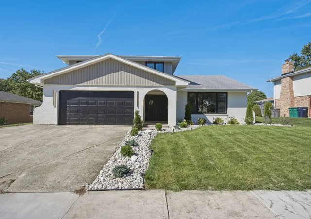 Single family home for sale at 14216 Trenton Ave, Orland Park, IL 60462 | MLS# 12788720