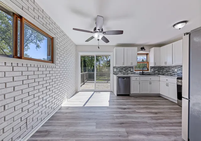 Photo 4 of Single family home for sale at 11901 Stephanie Ln, Mokena, IL 60448 | MLS# 12788734 | Listing updated on 2026-10-20