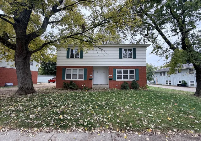 Photo 1 of Multi family home for sale at 505 E Locust St, Normal, IL 61761 | MLS# 12788746 | Listing updated on 2026-10-22
