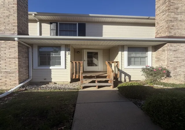 Photo 2 of Sale Pending at 903 N Linden St #228, Normal, IL 61761 | MLS# 12788767 | Listing updated on 2026-10-21