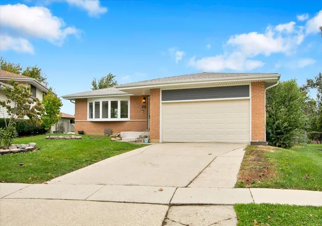 Single family home for sale at 2033 N Wainwright Ct, Palatine, IL 60074 | MLS# 12788769