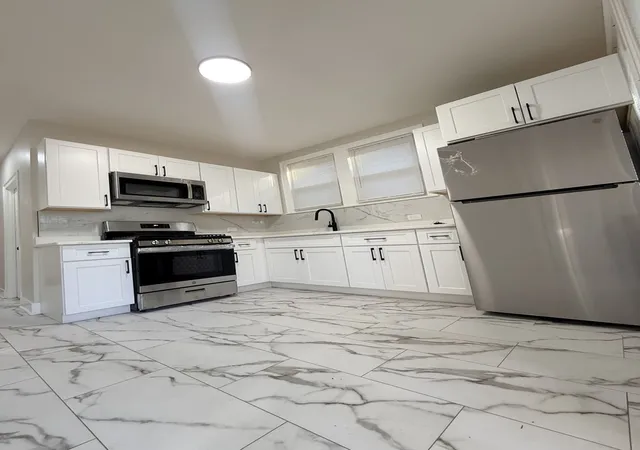 Photo 3 of Single family home for sale at 6716 S Bell Ave, Chicago, IL 60636 | MLS# 12788773 | Listing updated on 2026-10-22