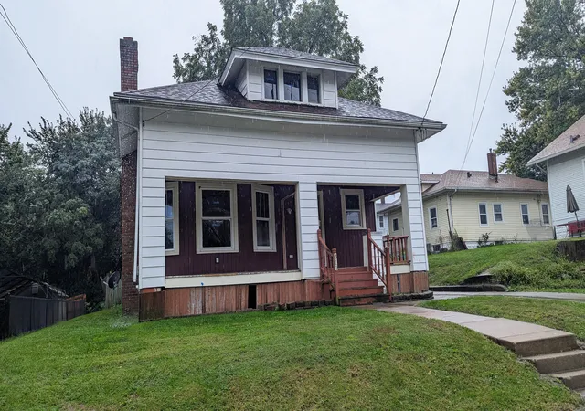 Photo 1 of Single family home for sale at 619 W 13th Street, Davenport, IA 52803 | MLS# 12788782 | Listing updated on 2026-10-21