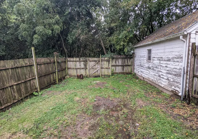 Photo 17 of Single family home for sale at 619 W 13th Street, Davenport, IA 52803 | MLS# 12788782 | Listing updated on 2026-10-21