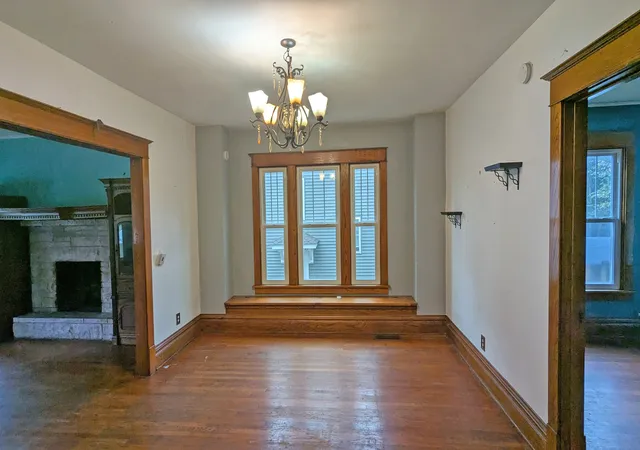 Photo 2 of Single family home for sale at 619 W 13th Street, Davenport, IA 52803 | MLS# 12788782 | Listing updated on 2026-10-21