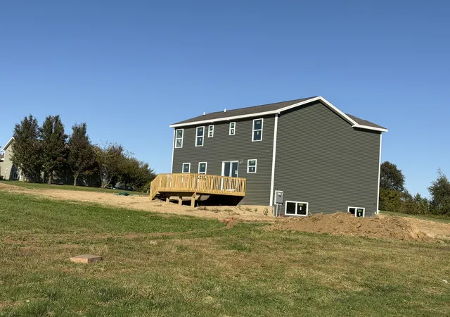 Photo 2 of Single family home for sale at 316 Wilson Dr, Carlock, IL 61725 | MLS# 12788803 | Listing updated on 2026-10-28