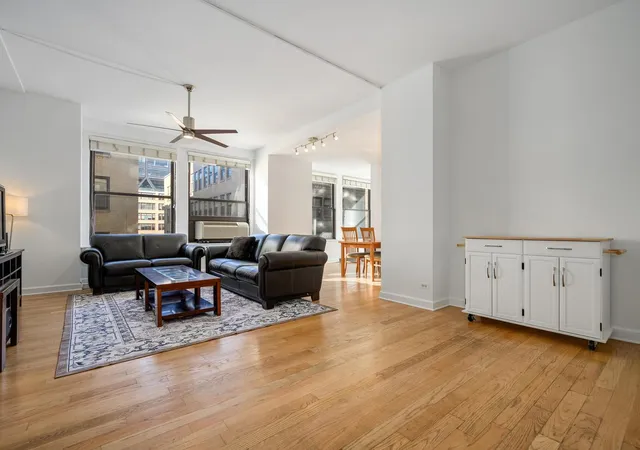 Photo 1 of Condo for sale at 600 S Dearborn St #709, Chicago, IL 60605 | MLS# 12788810 | Listing updated on 2026-10-27
