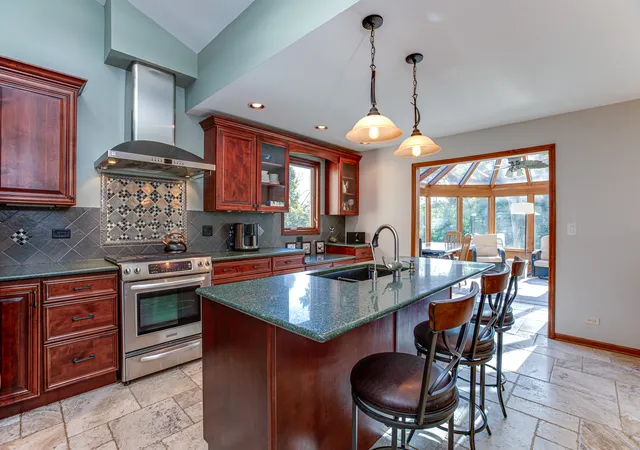 Photo 4 of Single family home for sale at 29w601 Waynewood Dr, West Chicago, IL 60185 | MLS# 12788830 | Listing updated on 2026-10-29