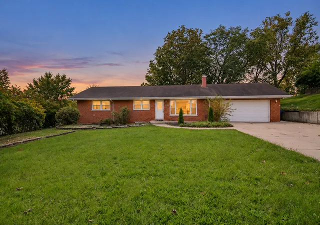 Single family home for sale at 8021 W 91st Street, Hickory Hills, IL 60457 | MLS# 12788832