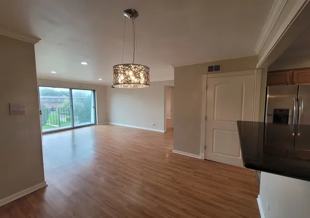 Photo 3 of Condo for sale at 9368 Bay Colony Dr #3N, Des Plaines, IL 60016 | MLS# 12788866 | Listing updated on 2026-10-21