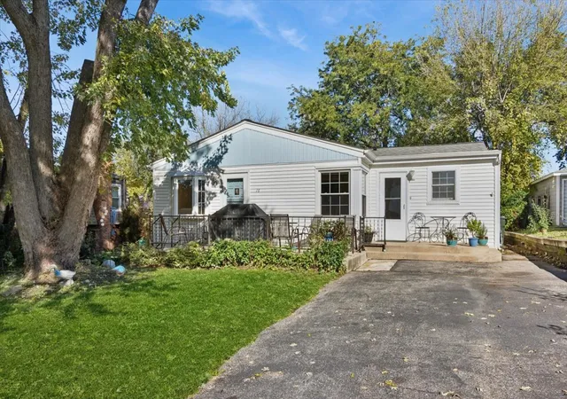 Single family home for sale at 16 W Oak St, Lake In The Hills, IL 60156 | MLS# 12788878