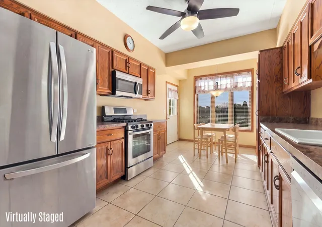 Photo 2 of Condo for sale at 18610 Pine Lake Dr #2B, Tinley Park, IL 60477 | MLS# 12788901 | Listing updated on 2026-10-28