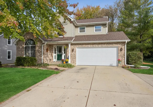 Single family home for sale at 3470 Ellis Ave, Gurnee, IL 60031 | MLS# 12788905