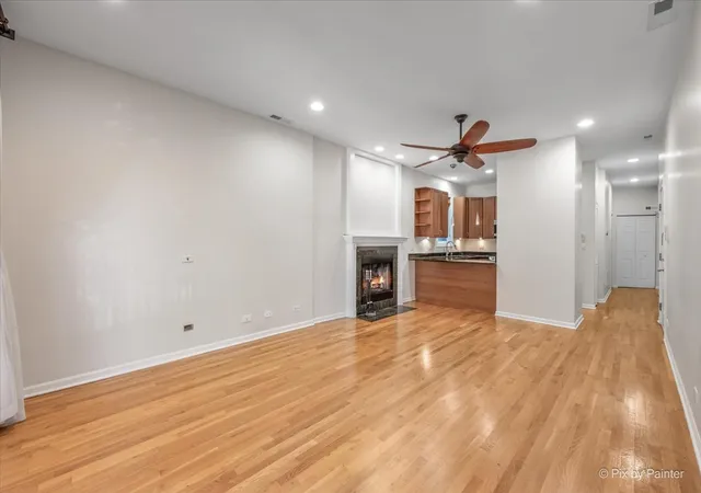 Photo 4 of Condo for sale at 613 N Noble St #2, Chicago, IL 60642 | MLS# 12788907 | Listing updated on 2026-10-22