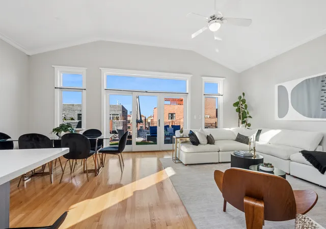 Photo 2 of Condo for sale at 2842 N Burling St #4, Chicago, IL 60657 | MLS# 12788910 | Listing updated on 2026-10-29