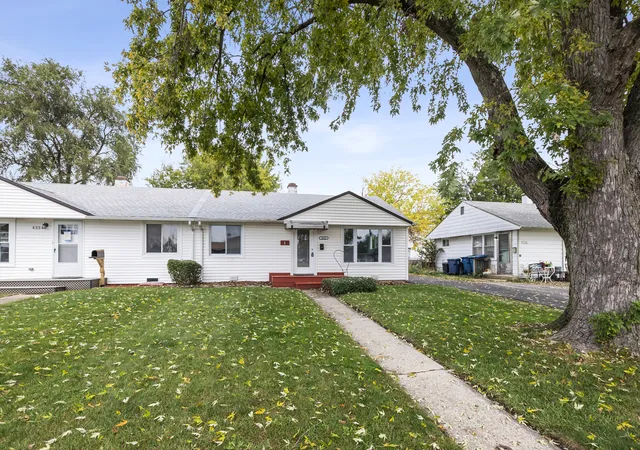 Photo 1 of Townhouse for sale at 4332 W 87th Place, Hometown, IL 60456 | MLS# 12788916 | Listing updated on 2026-10-27