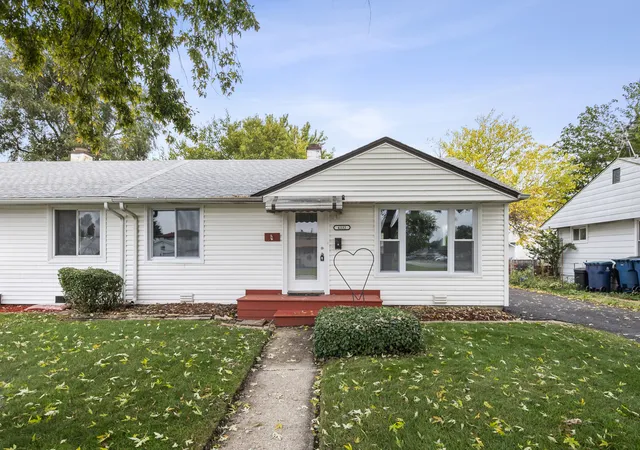 Photo 2 of Townhouse for sale at 4332 W 87th Place, Hometown, IL 60456 | MLS# 12788916 | Listing updated on 2026-10-27
