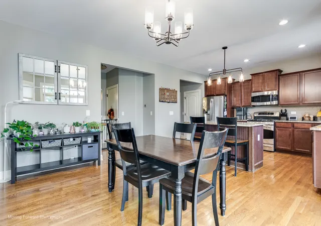 Photo 4 of Single family home for sale at 10614 Shilling Rd, Frankfort, IL 60423 | MLS# 12788926 | Listing updated on 2026-10-22