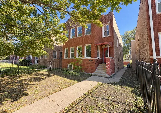 Multi family home for sale at 1621 N Meade Ave, Chicago, IL 60639 | MLS# 12788940